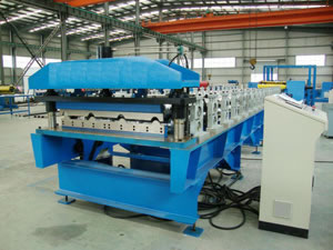 Máquina Formadora de Rolos de Telha Trapezoidal