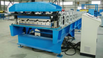 Máquina Formadora de Rolos